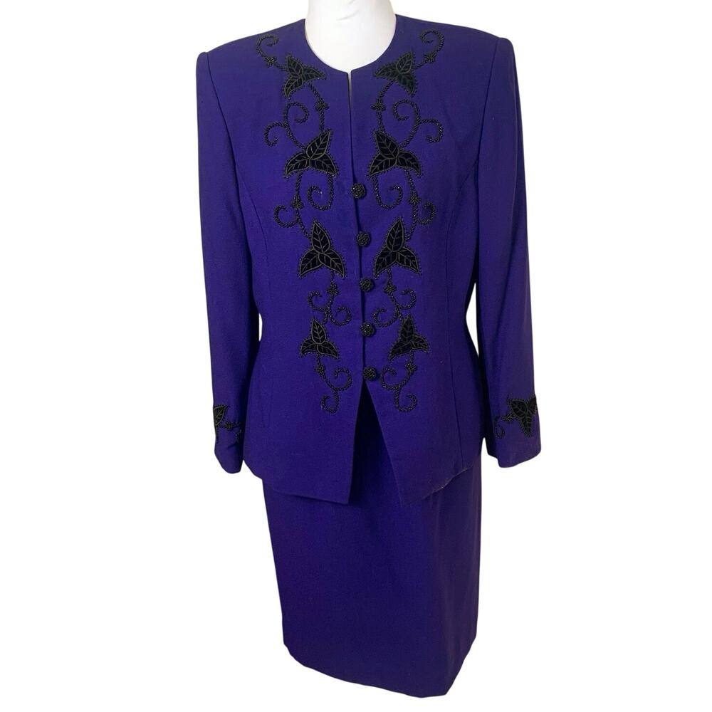 Valerie Stevens Beaded Skirt Suit 2 Piece Business Suit Embroidered Petite 10